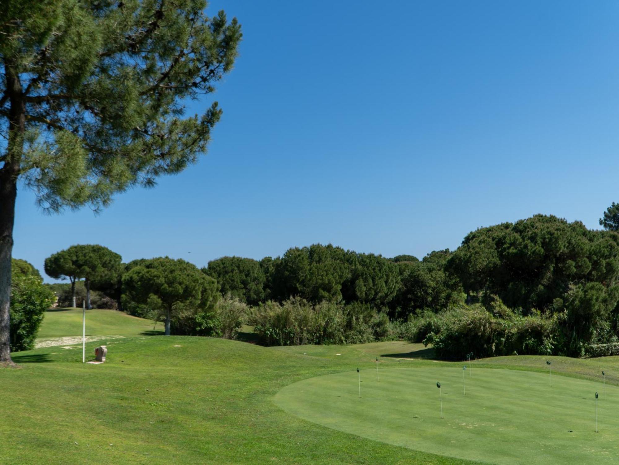 Luxury House - Golf & Tennis Court & Pool View
